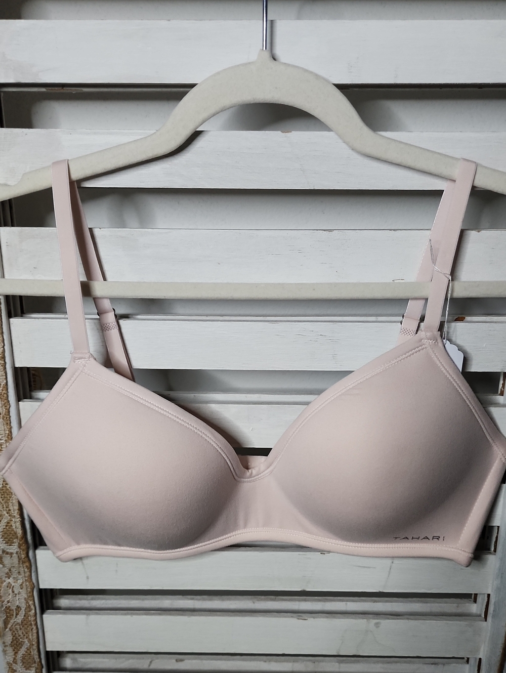 Tahari Pale Pink Seamless T-Shirt Bra
